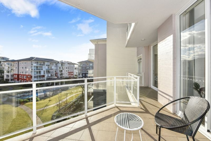 406/28 Peninsula Drive Breakfast Point NSW, Breakfast Point - Thumbnail 2