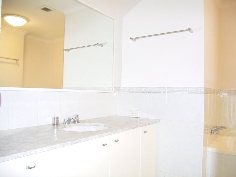 8/13-23 Lancaster Drive MARSFIELD NSW, Marsfield - Thumbnail 8