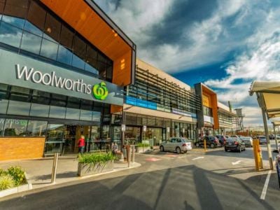 HIGHLY EXPOSED CORNER PARCEL WITH STRONG DEVELOPMENT POTENTIAL!