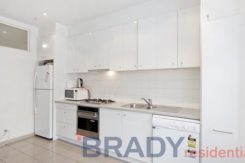 205/270 King Street MELBOURNE VIC, Melbourne - Thumbnail 2