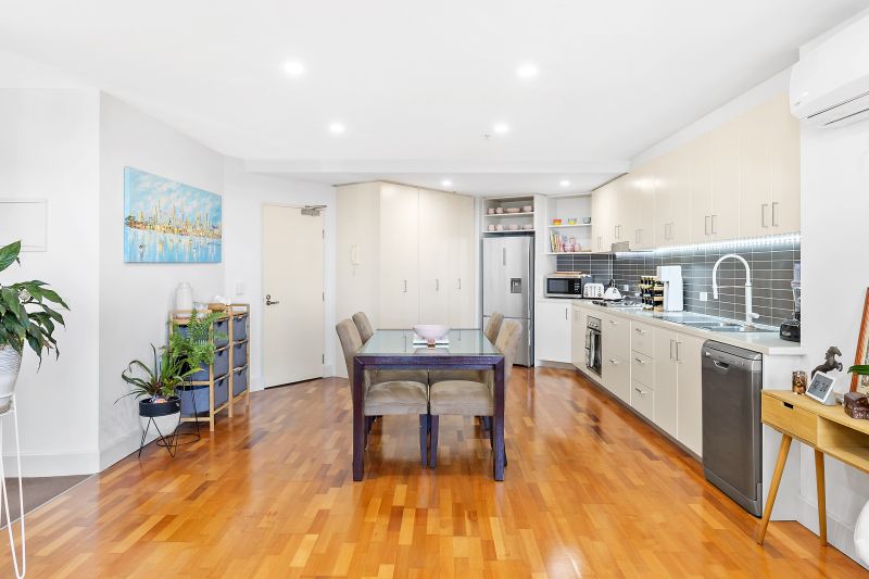 18/96 Mercer Street Geelong VIC 3220 Apartment For Lease