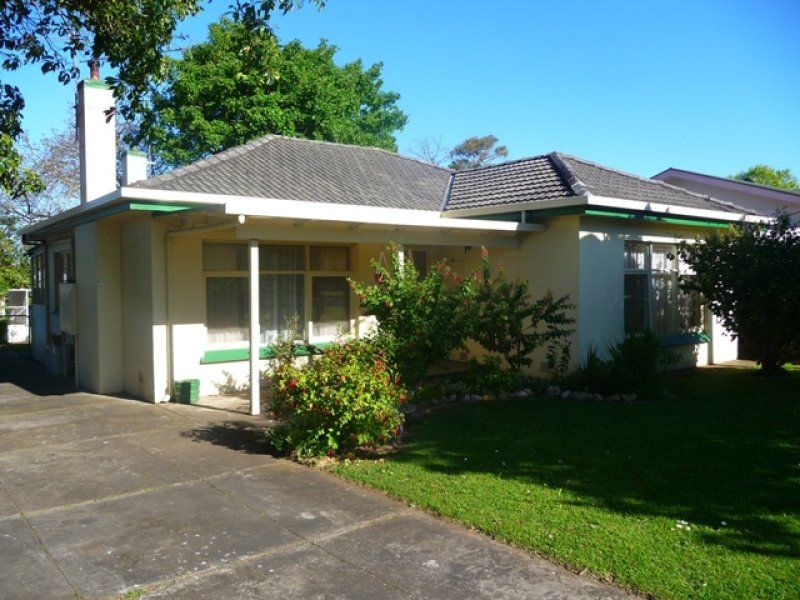 13 Holder Street MOUNT GAMBIER SA, Mount Gambier - Thumbnail 3
