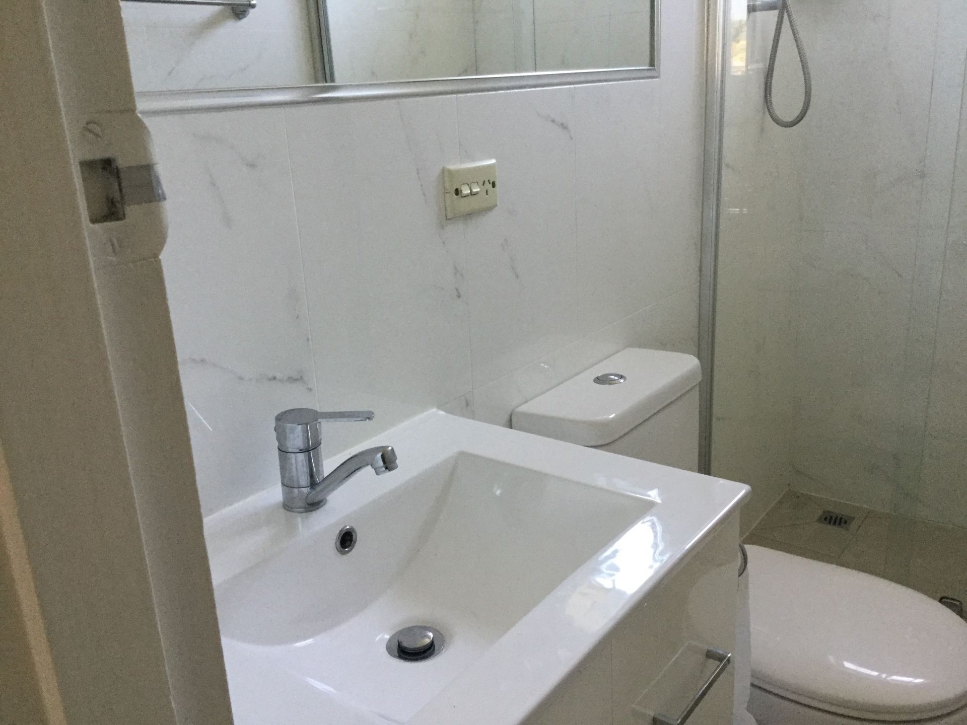**Super Spacious Apartment**