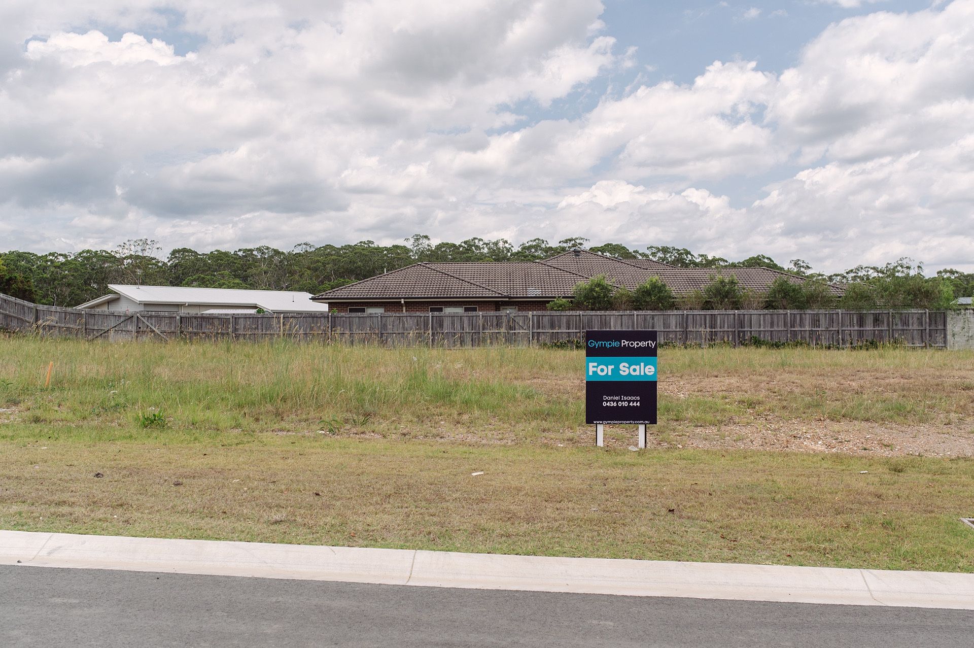19 Scenic Drive, Southside - Thumbnail 2