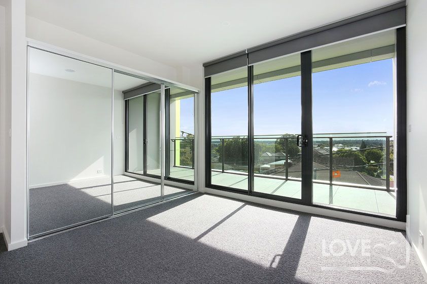 PRESTIGIOUS APARTMENT LIVING