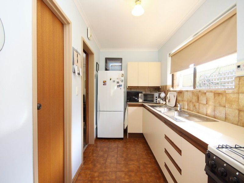 3/9 Arundel Road Brighton 5048