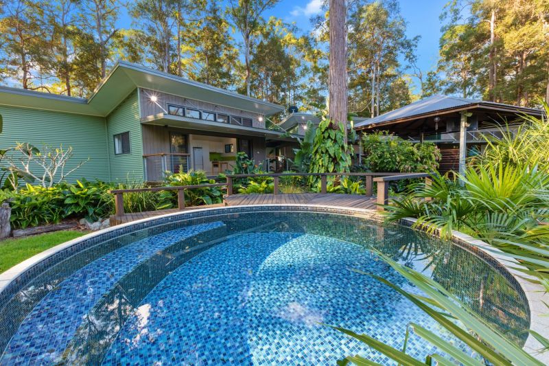 31 De Zen Road, Palmview