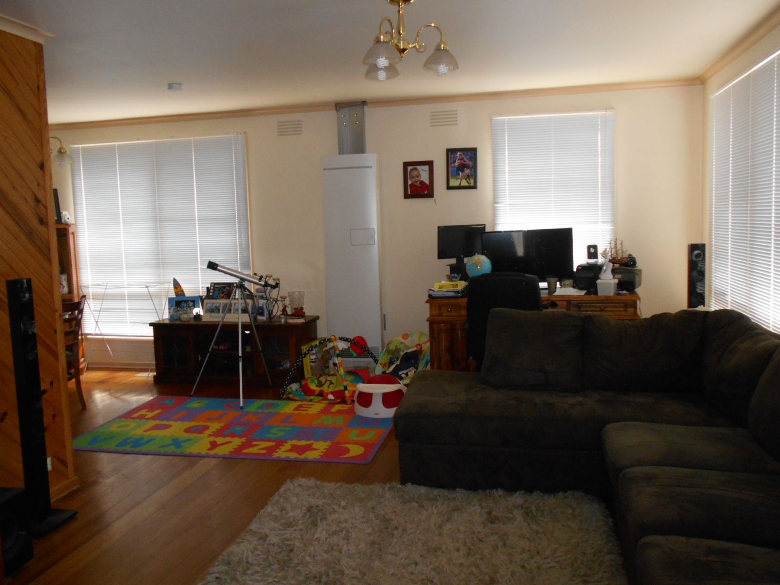 THREE BEDROOM HOME LOCATED IN THE HEART OF EPPING