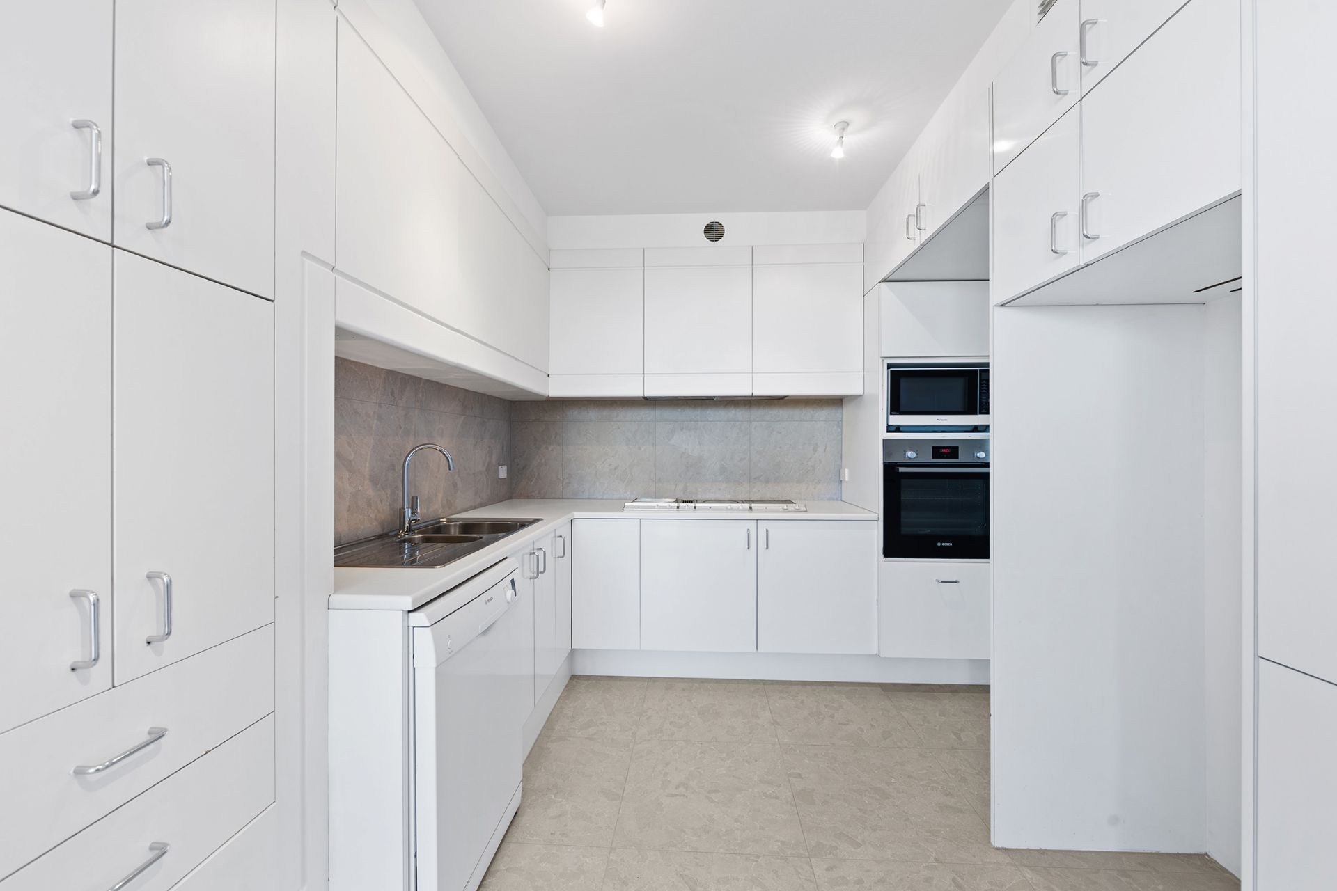 74/3-5 Rockley Road, South Yarra - Thumbnail 8