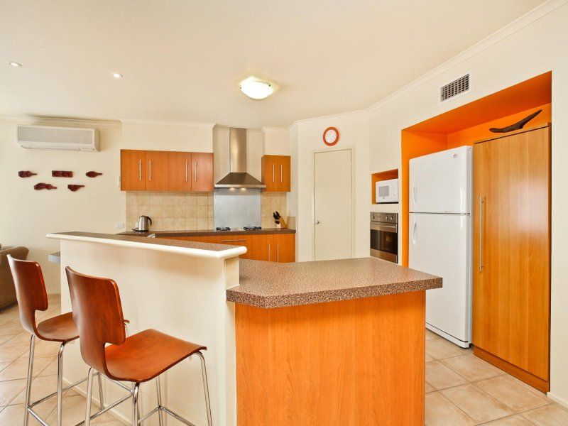 15 Macedon Close, Caroline Springs - Thumbnail 3