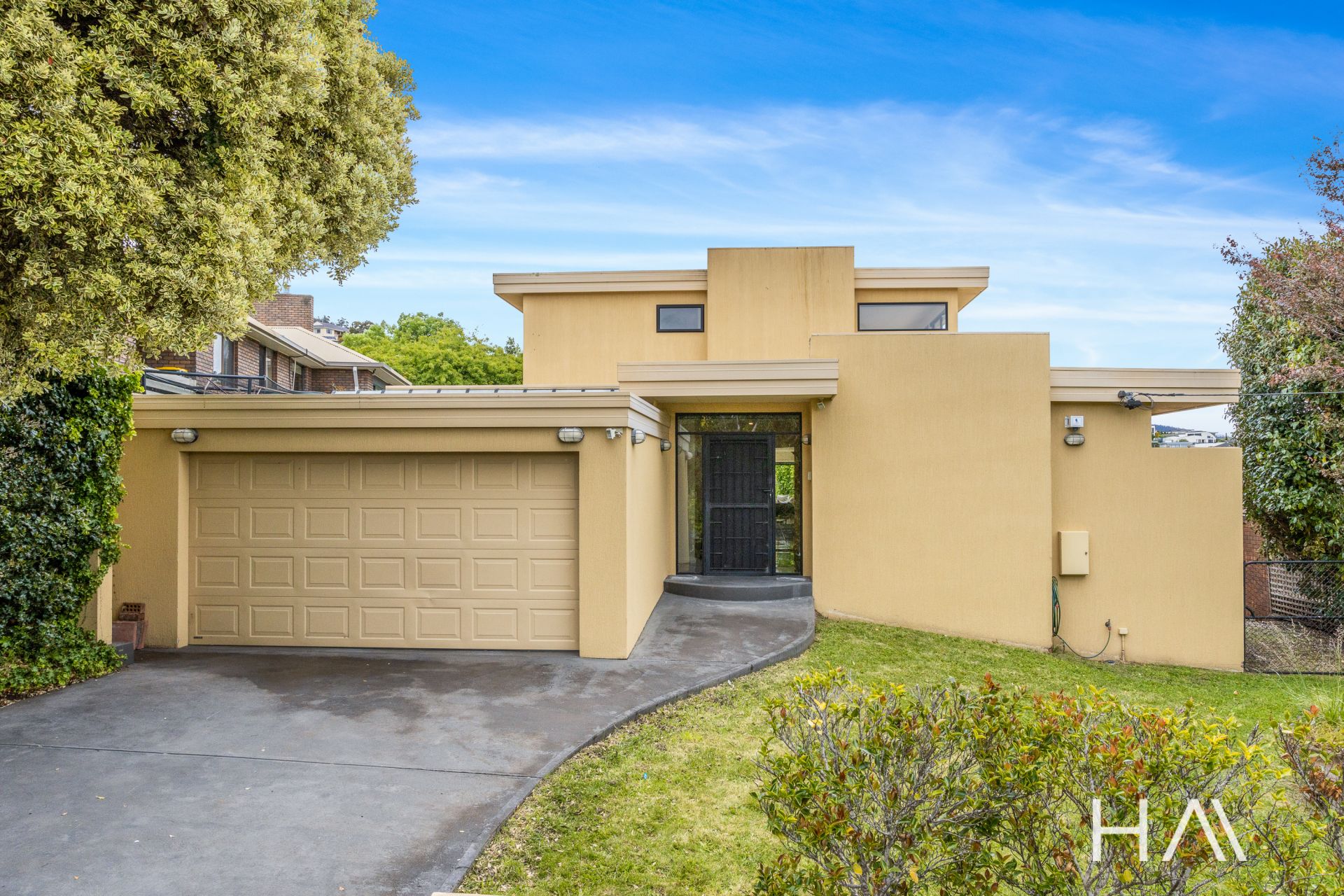 14 Fehre Court Sandy Bay, Sandy Bay - Thumbnail 2