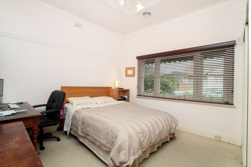 79 Summerhill Road, Footscray - Thumbnail 7