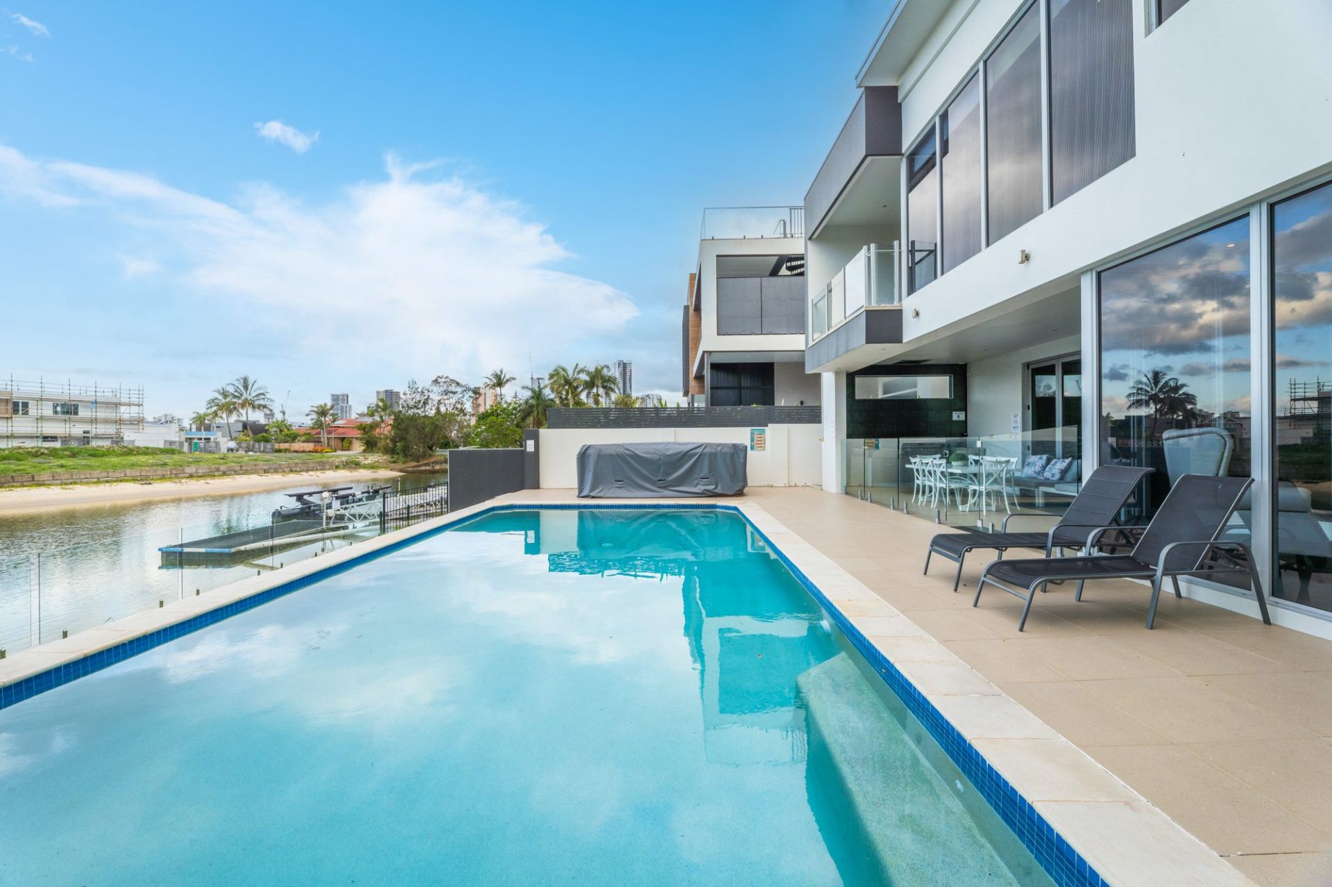 $ 4,120,000, Broadbeach Waters - Thumbnail 7