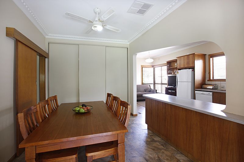 9 Lawrence Court, Altona North - Thumbnail 3