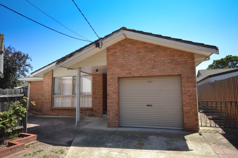 75 Andrews Avenue, Reservoir