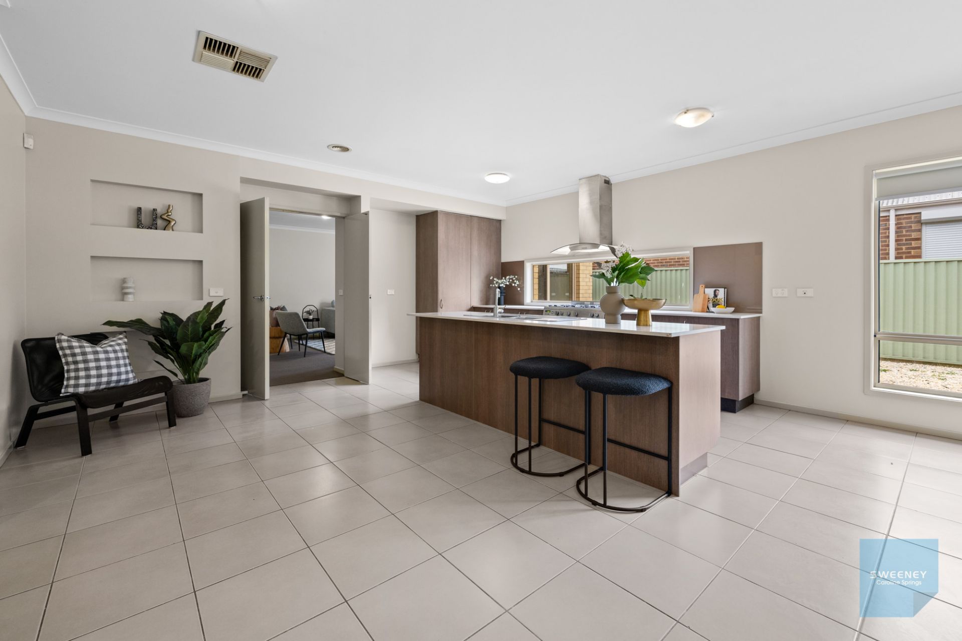 5 Asthima Way, Caroline Springs - Thumbnail 5