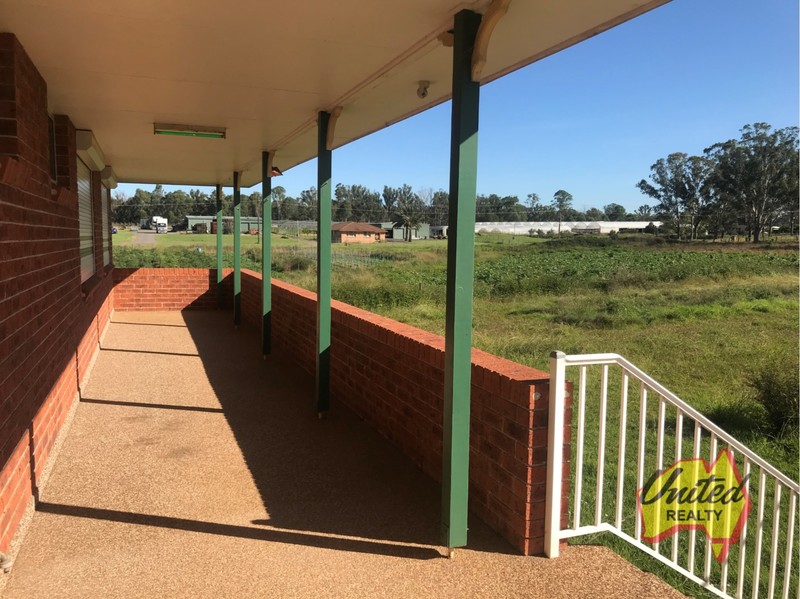 1 Bellfield Avenue, ROSSMORE United Realty