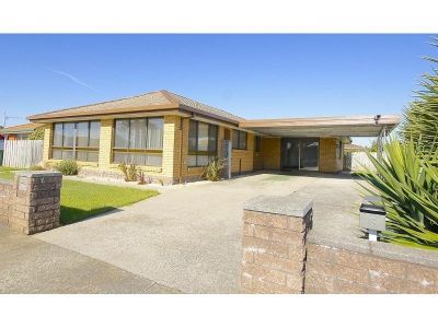 3
 
 
 
  
 
 
 1
 
 
 
  
 
 
 2
 
 
 
 
 
 
 
 6 Thomas Street, ULVERSTONE TAS 7315, Ulverstone - Thumbnail 2