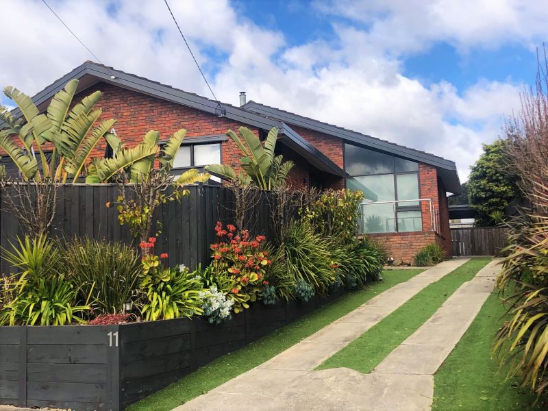 Real Estate For Sale 11 Donvale Drive Leopold , VIC