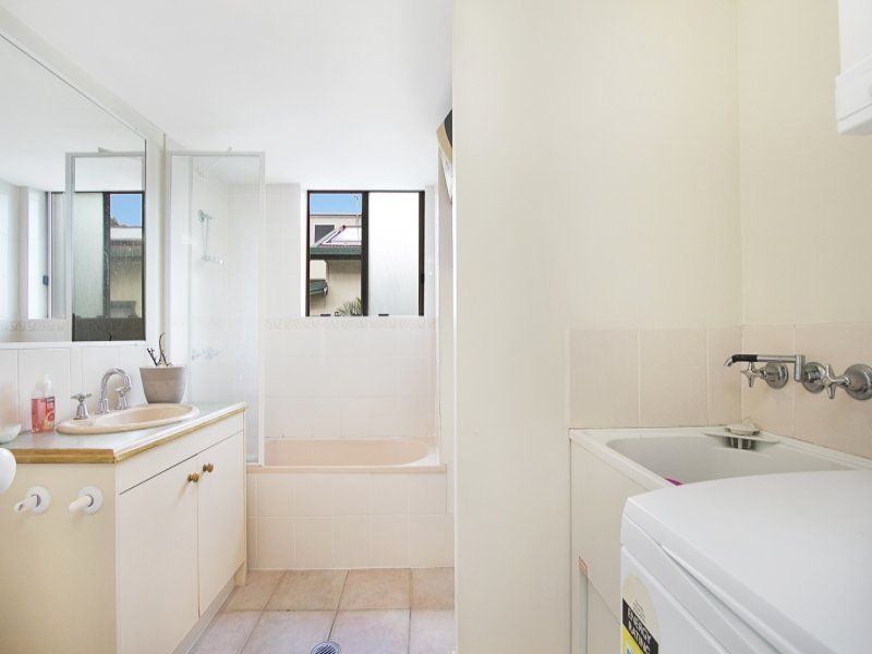 4/5-7 Tweed Street 'Sunrays' COOLANGATTA QLD, 'Sunrays' Coolangatta - Thumbnail 7