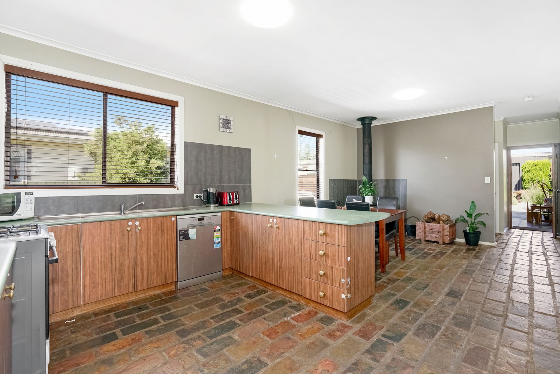 8 Ararat Road Beaufort VIC, Beaufort - Thumbnail 8