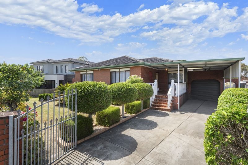 18 Midholm Court, Thomastown