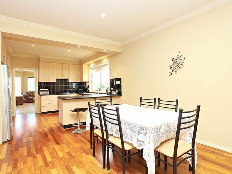3 Hounslow Green, Caroline Springs - Thumbnail 5