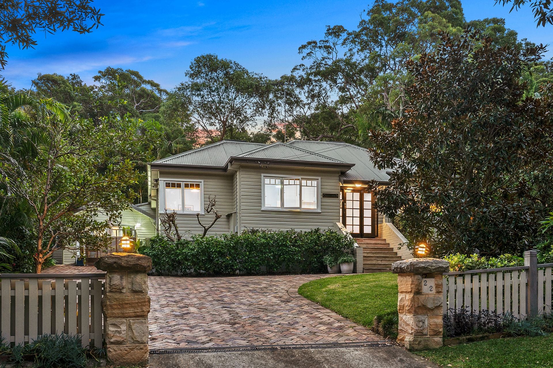 22 Bellevue Avenue Avalon Beach NSW, Avalon Beach - Thumbnail 4