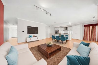 11 Karlak Circuit, Forrestfield