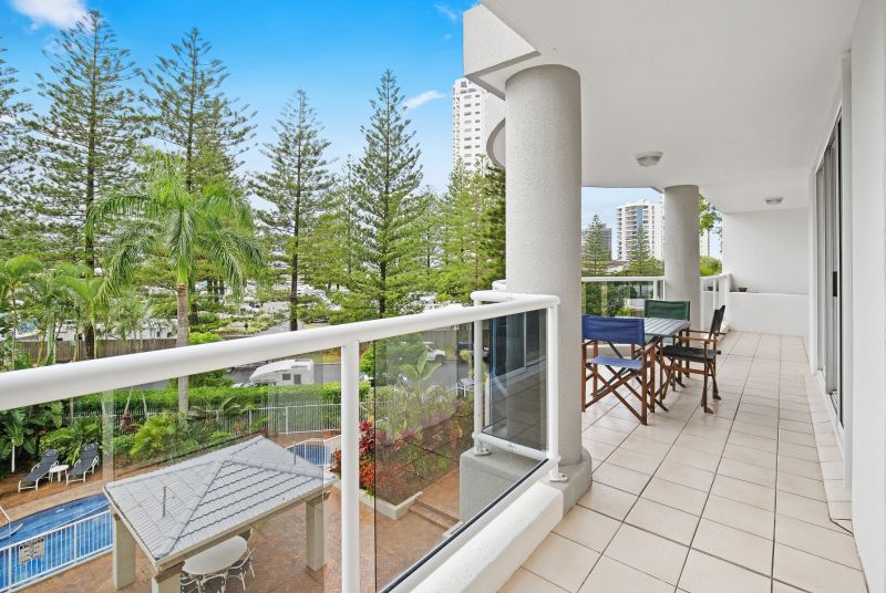 9/1-9 Hughes Avenue, Main Beach - Thumbnail 6