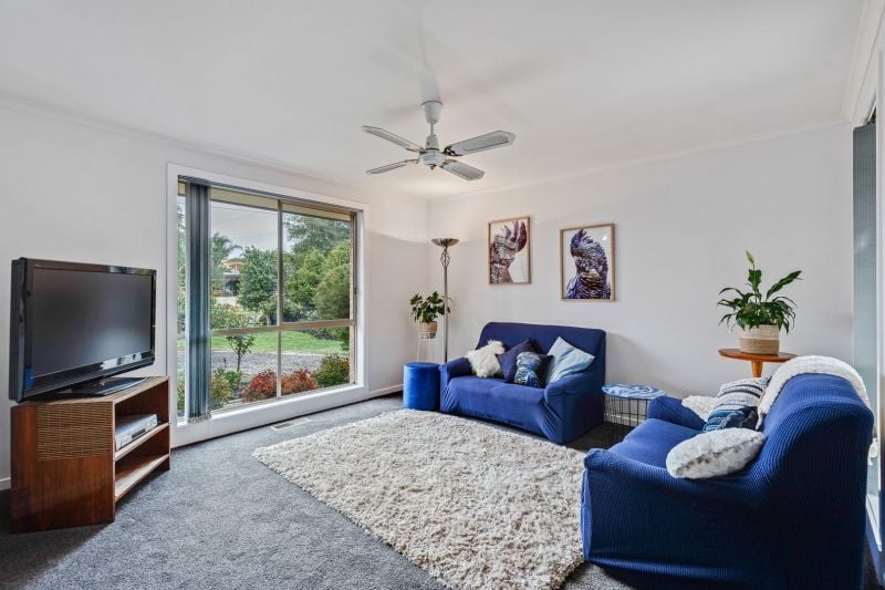 43 Grand Parade, Epping