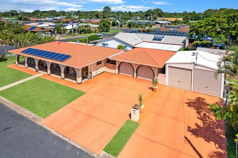 » House For Sale 77 Cunningham Street Urangan this property has sold