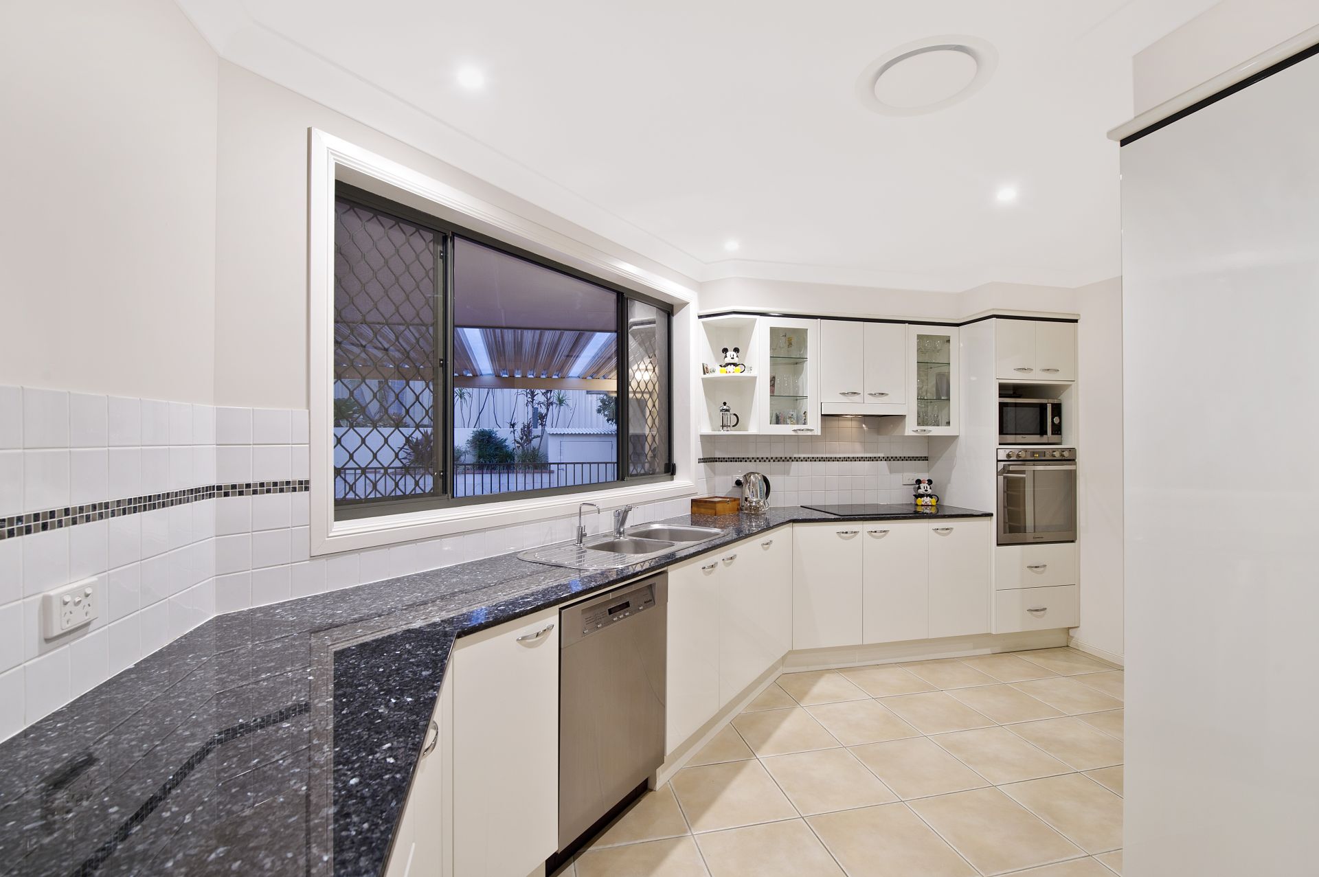 8 Halleys Court Port Macquarie NSW, Port Macquarie - Thumbnail 8