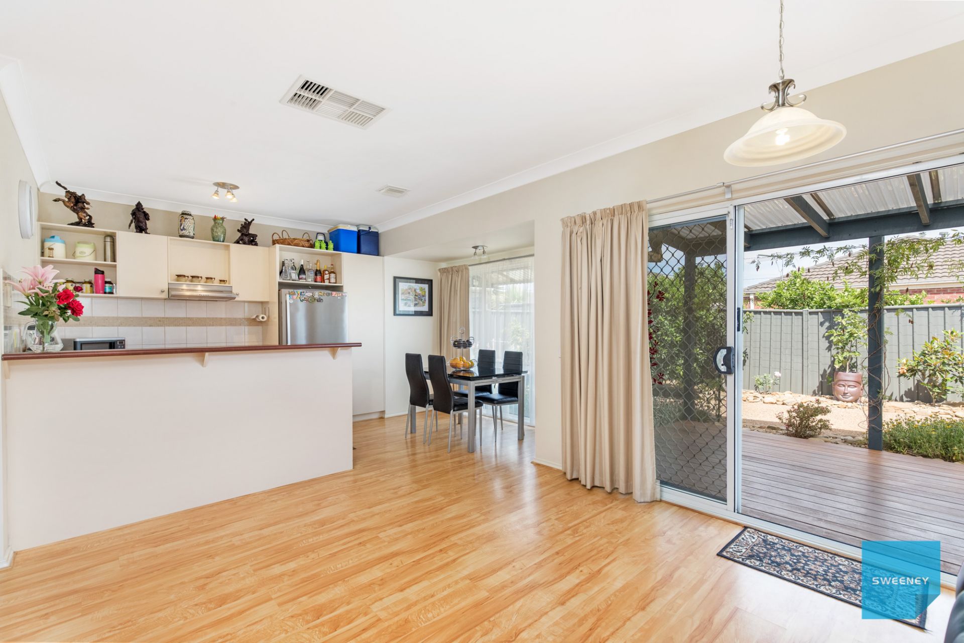 9 Dickerson Way, Caroline Springs - Thumbnail 4