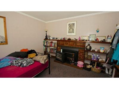 3
 
 
 
  
 
 
 1
 
 
 
 
 
 
 
 
 26 Torquay Road, LATROBE TAS 7307, Latrobe - Thumbnail 7