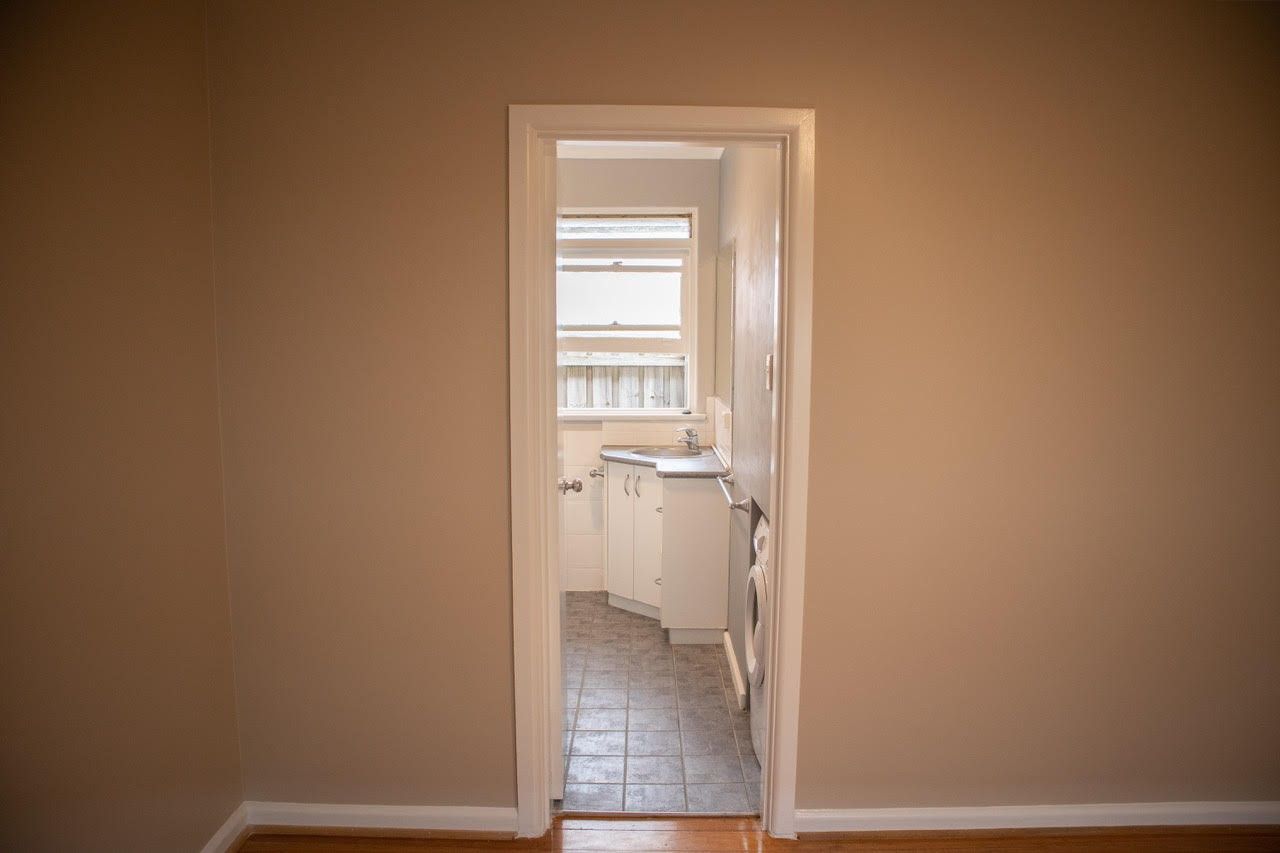 Unique Unit in Ideal Location