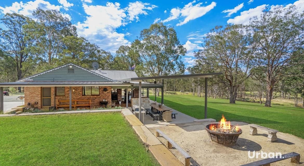 Ellalong 441 Wallaby Gully Road