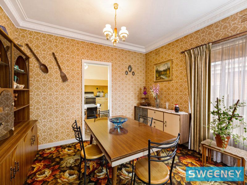 6 Corrigan Avenue, Brooklyn - Thumbnail 4