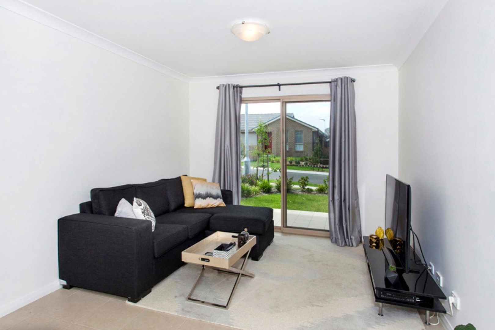 44 Churchill Circuit, Barrack Heights NSW