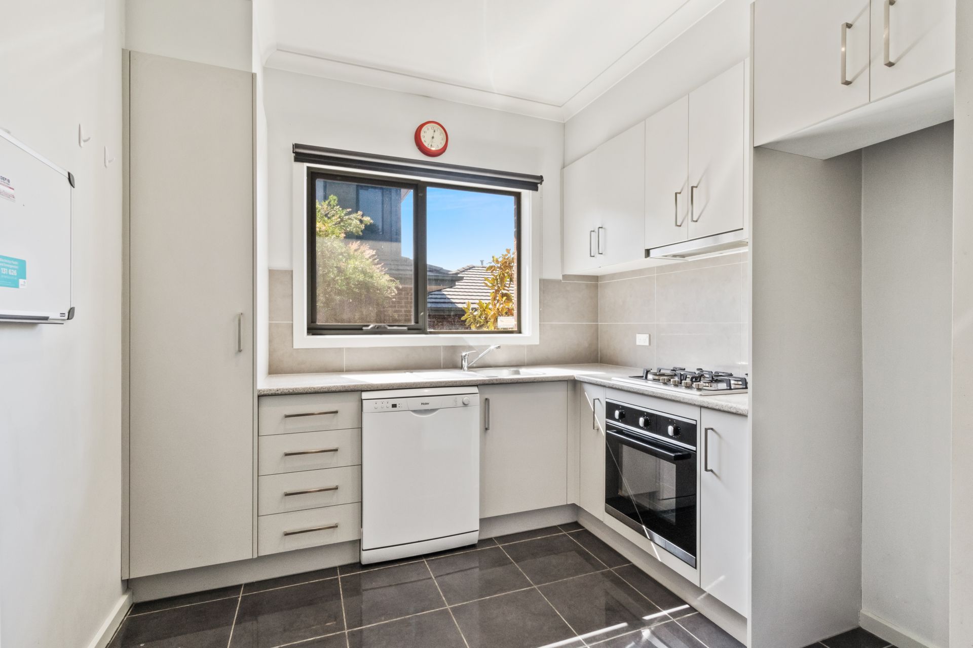Modern Townhouse in Great Locale