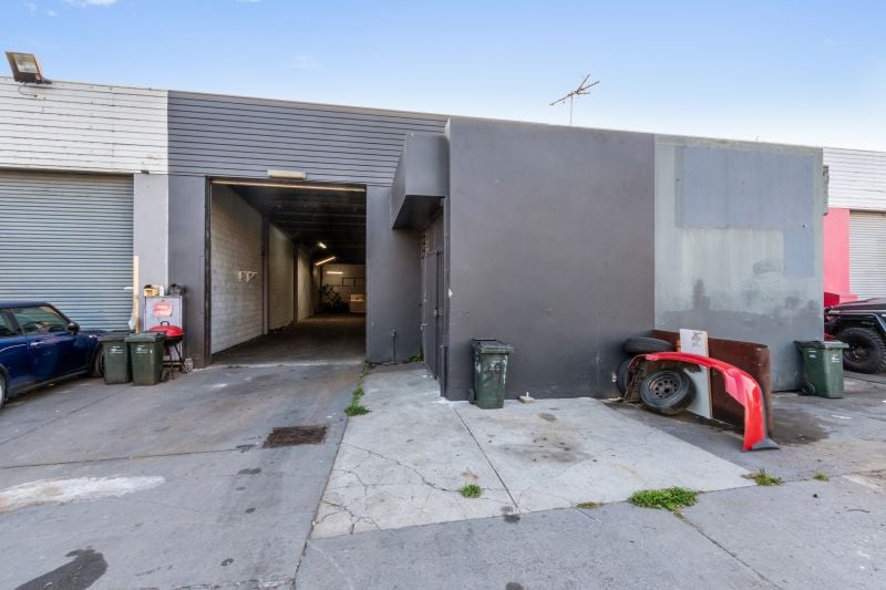 41 Radford Road, Reservoir
