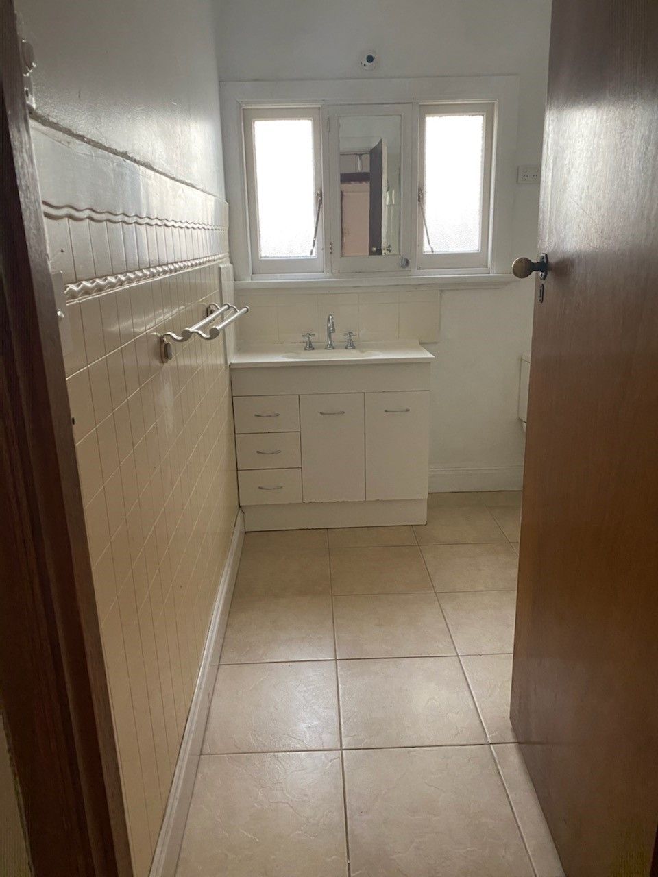 FAMILY HOME IN PERFECT LOCATION