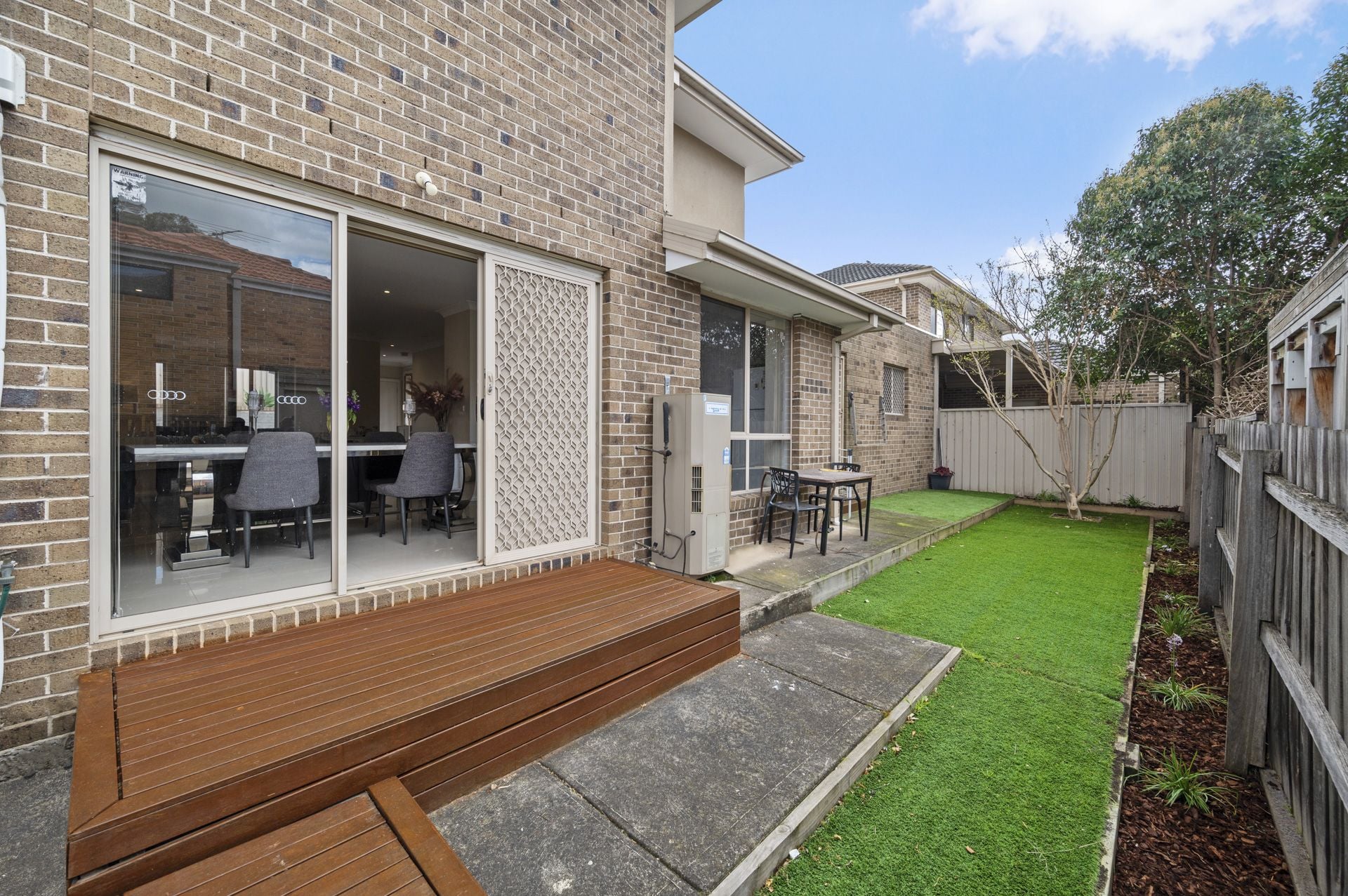 Impressive Spaces For Enticing Living