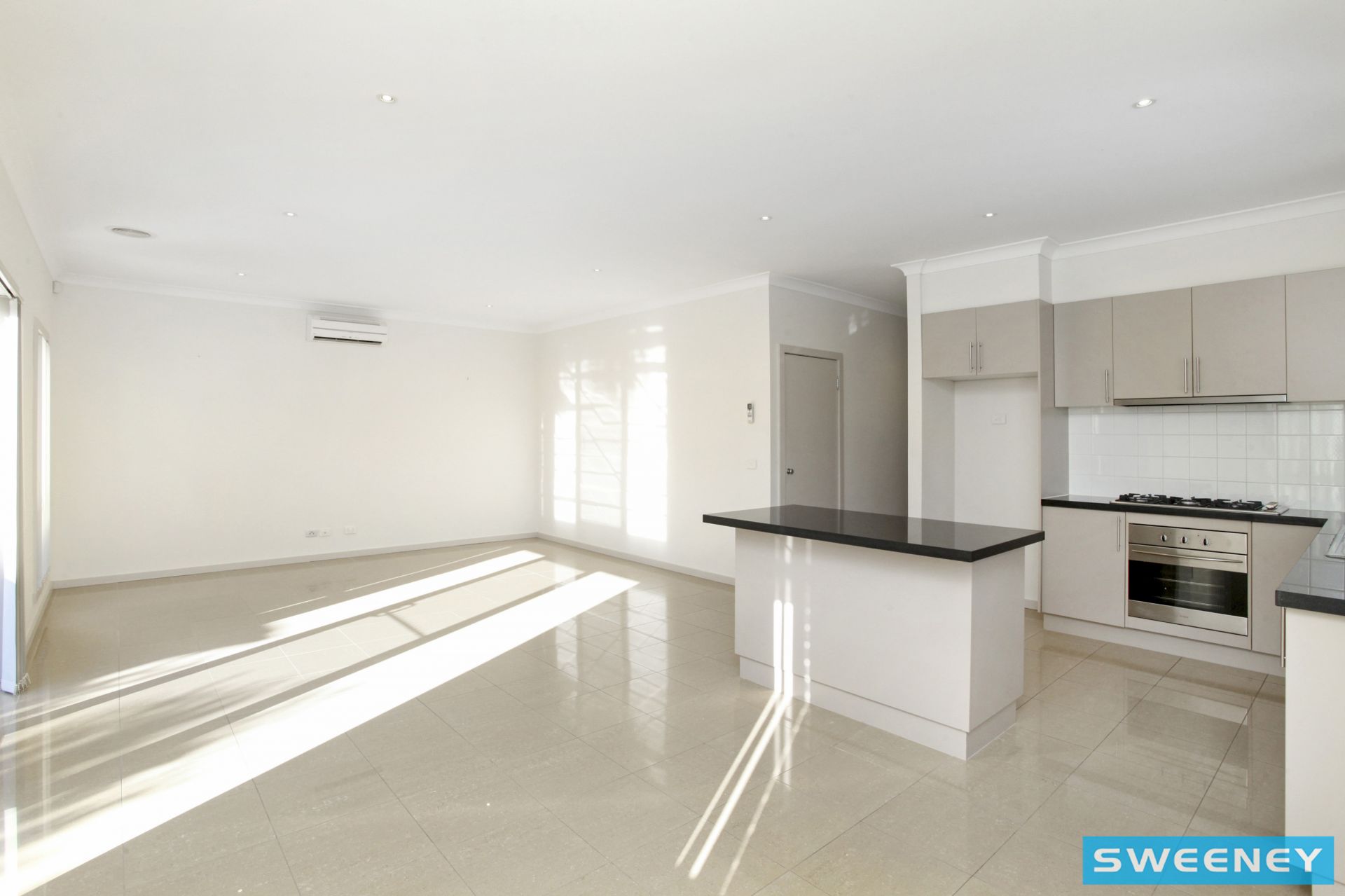 13 Turitable Way, Caroline Springs - Thumbnail 5