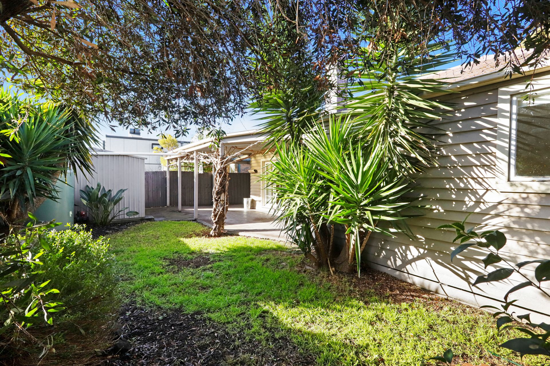 18 Howard Street Maidstone VIC