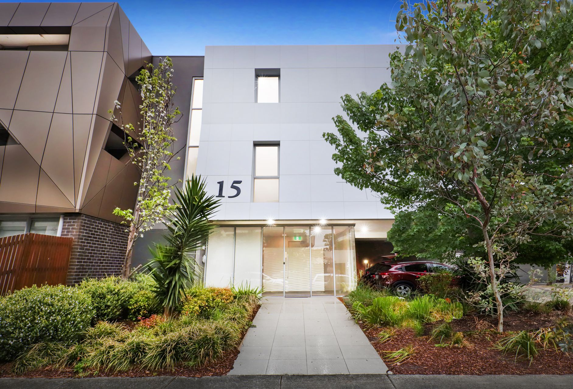 15/15 Eucalyptus Drive Maidstone VIC, Maidstone - Thumbnail 2