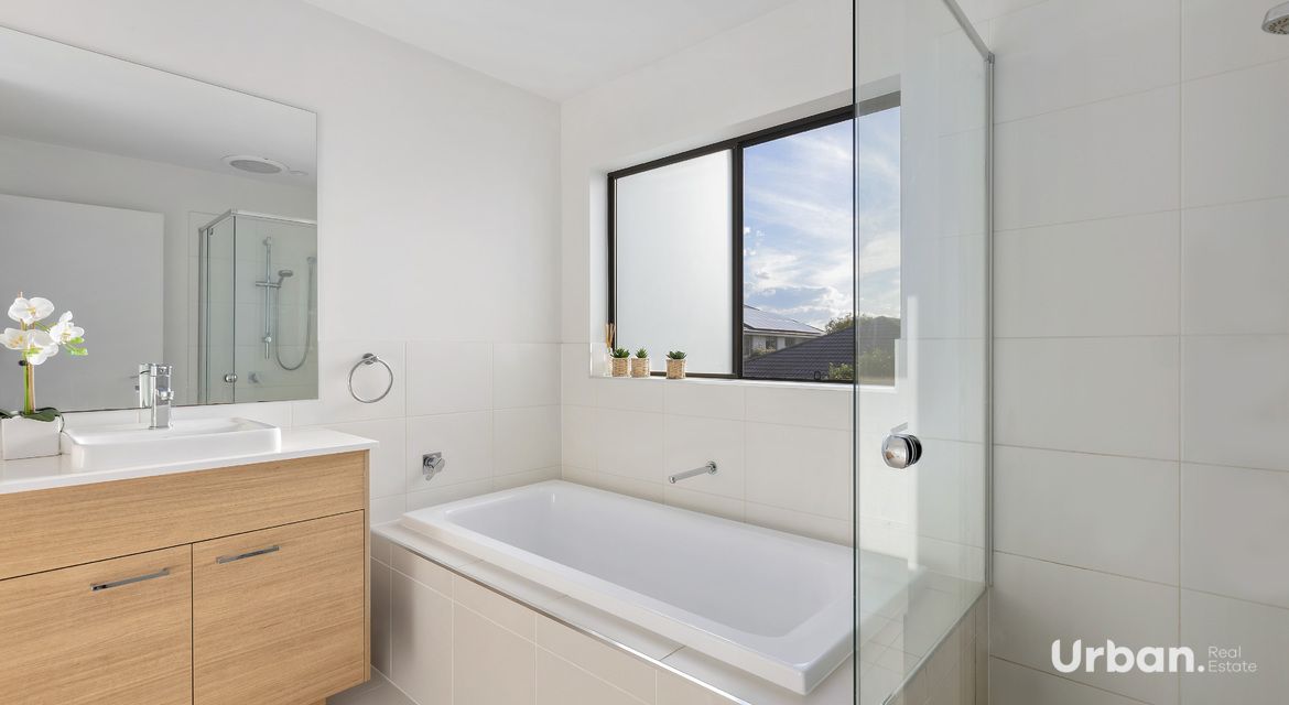 Gledswood Hills 5 Downing Way