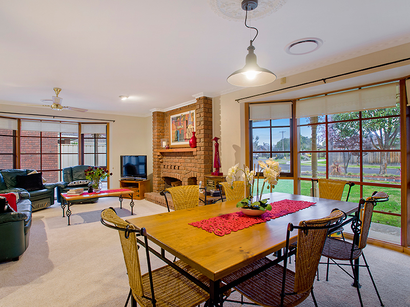 3 Hoddle Way, Altona Meadows - Thumbnail 3