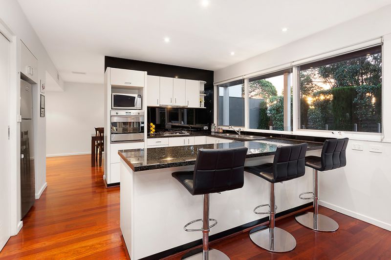 102 Rowell Avenue, Camberwell - Thumbnail 5