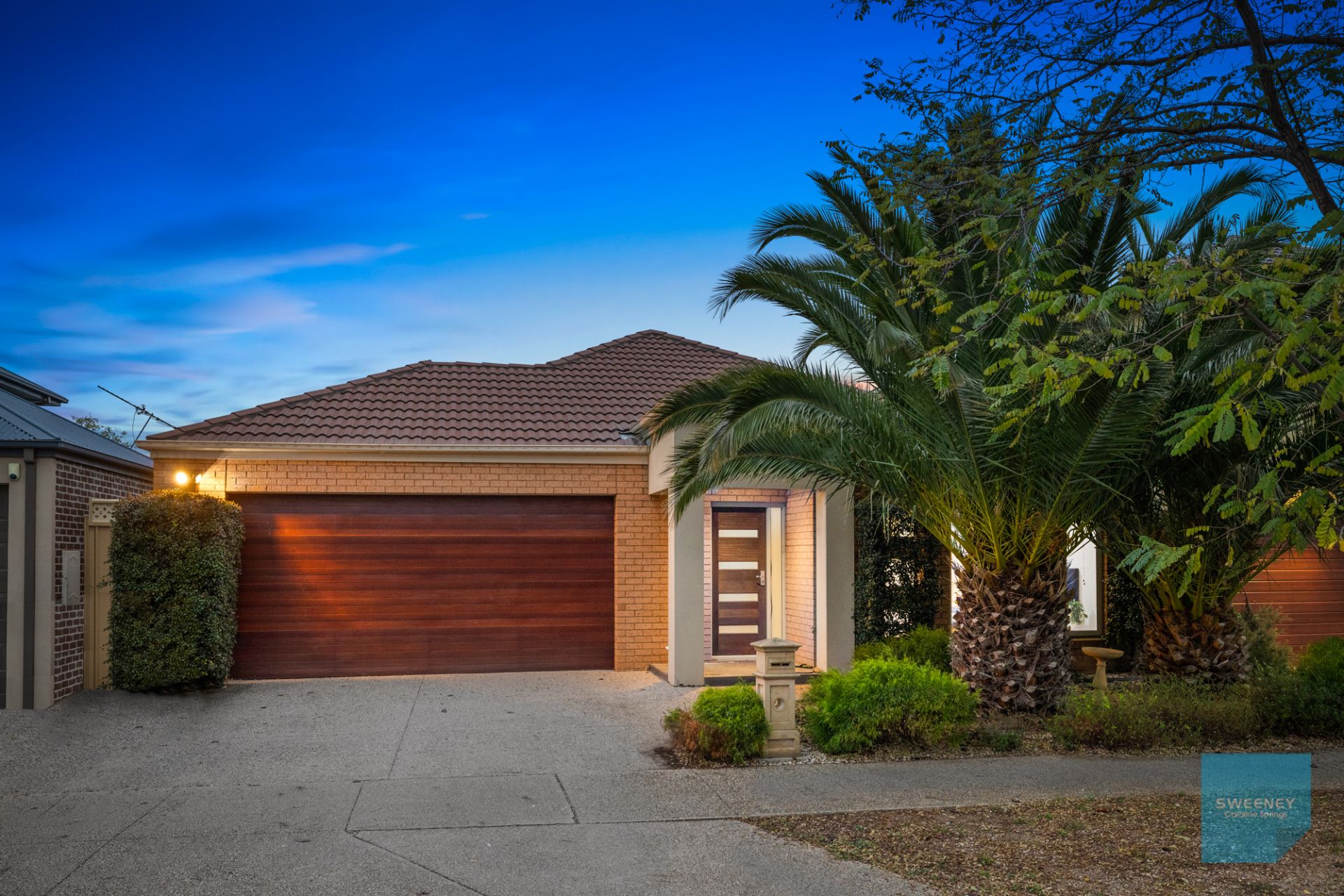 31 Clementson Drive, Caroline Springs - Thumbnail 2
